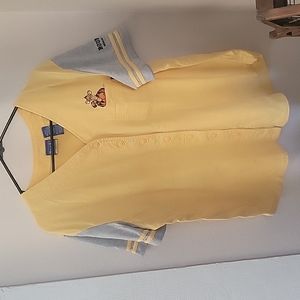 SOLD Vintage Disney winnie the pooh Tigger embroidered baseball pocket tee shirt